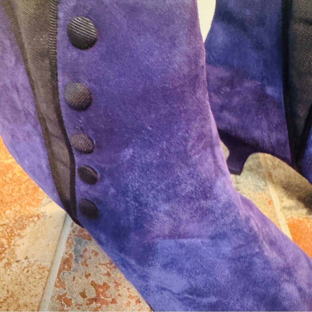 Purple Suede Kitten Heels Pointed Toe Ankle Boots! - Picture 4 of 15